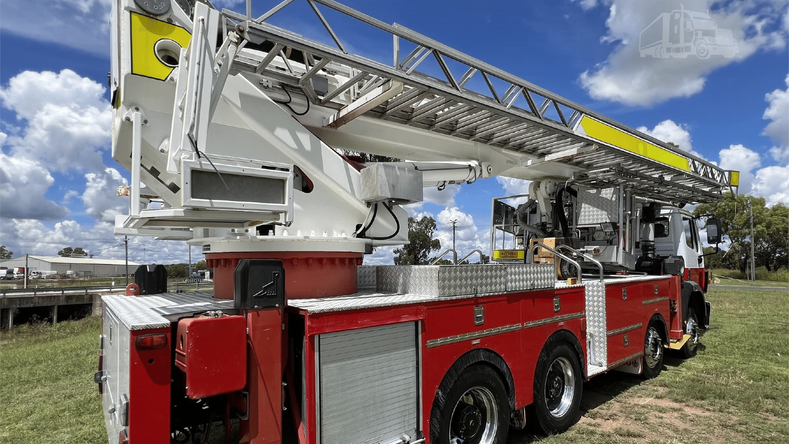 1996 Used Mercedes Benz Trucks 2435 Fire Truck