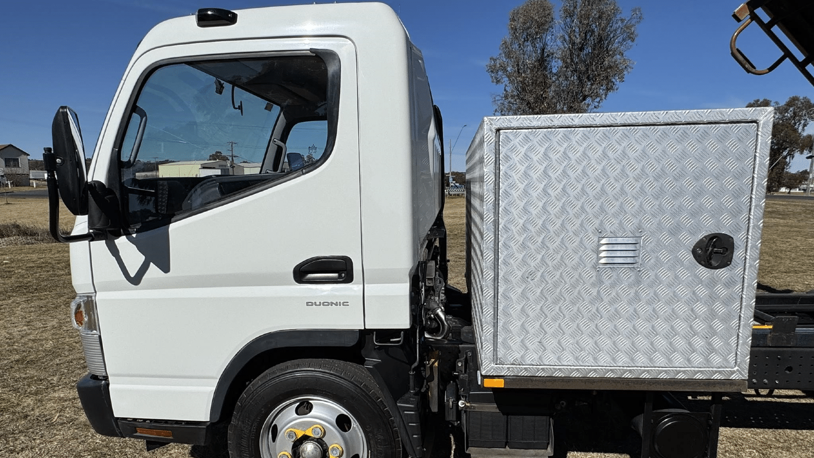 2013 Used Mitsubishi Canter Tipper