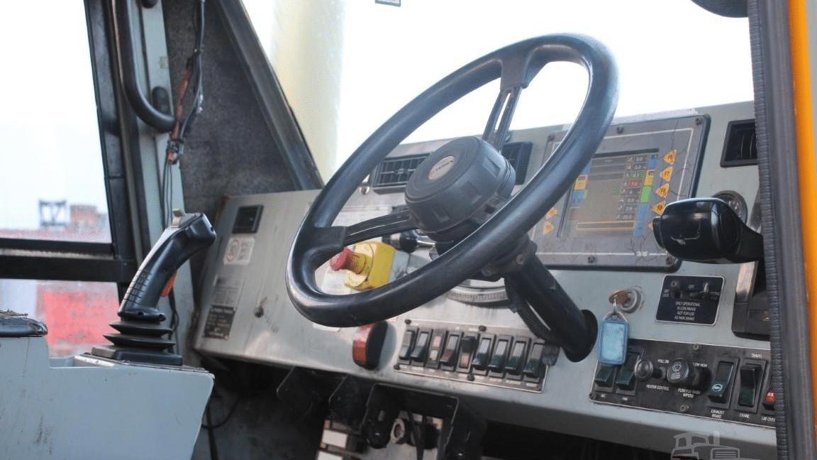 2008 Used Terex AT15 Crane Truck