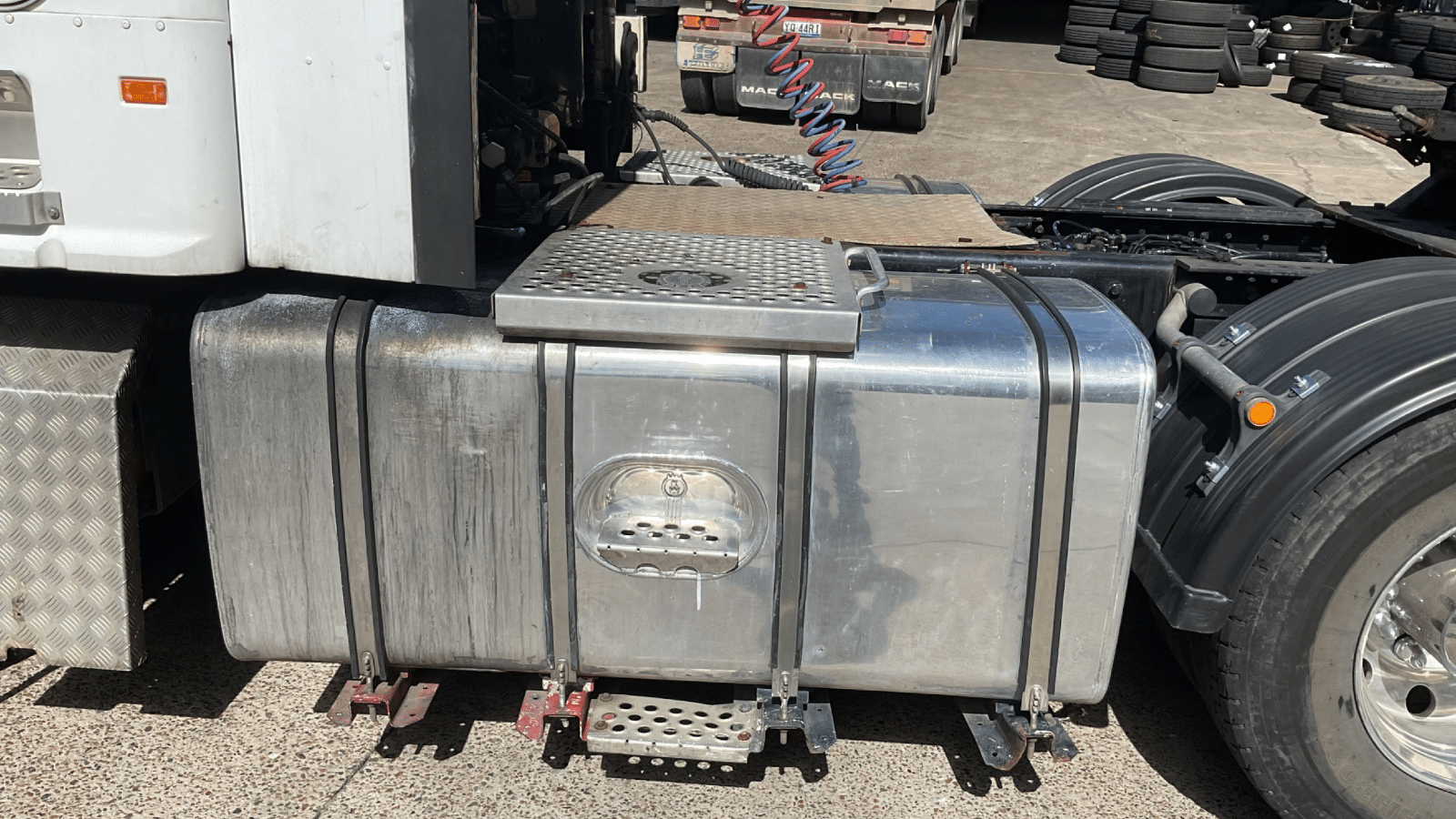 2010 Used Kenworth K108 Prime Mover