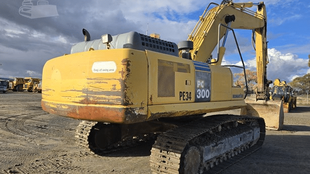 2005 Used Komatsu PC3000-7 Excavators