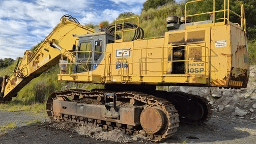 2000 Used Komatsu PC1100-6 Excavators