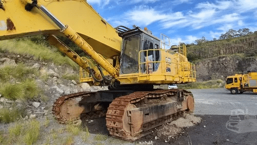 2000 Used Komatsu PC1100-6 Excavators