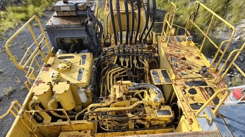 2000 Used Komatsu PC1100-6 Excavators
