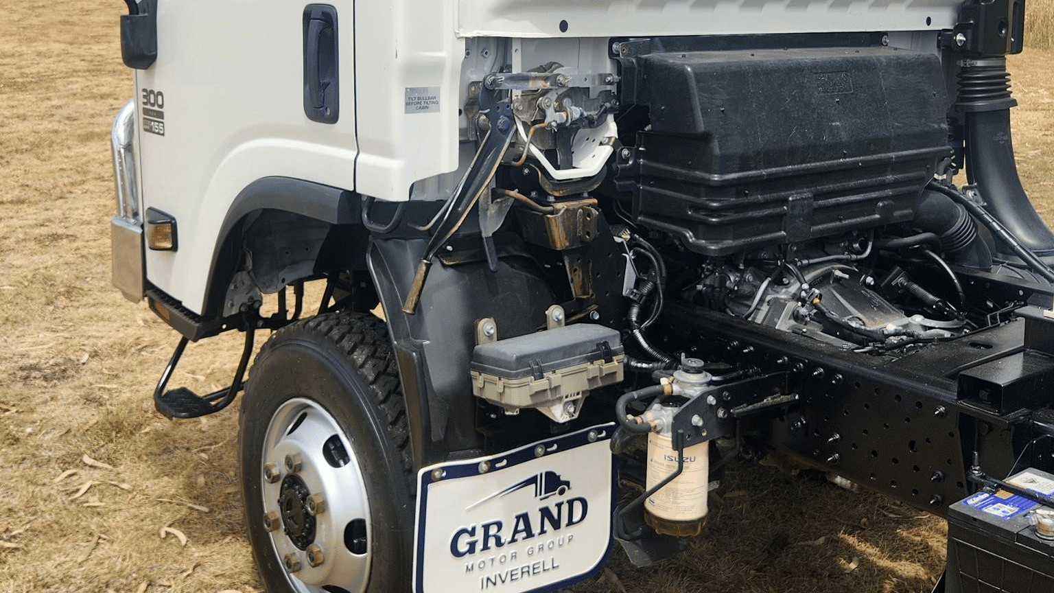 2013 Used Isuzu NPS300 Cab Chassis