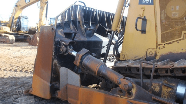 2011 Used Caterpillar D9T Bulldozers