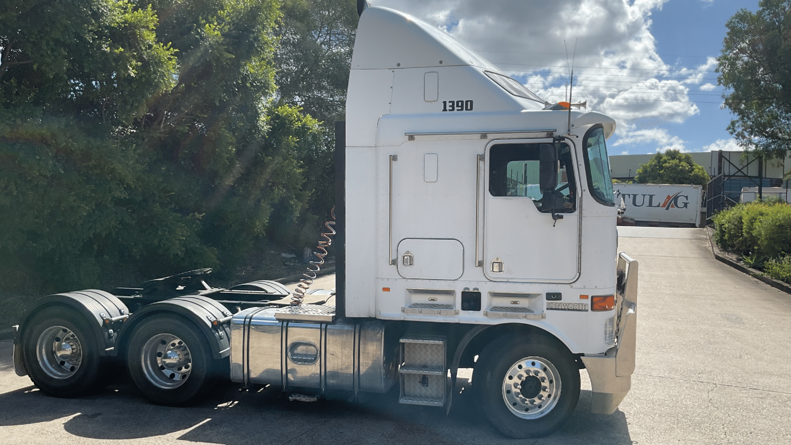 2010 Used Kenworth K108 Prime Mover