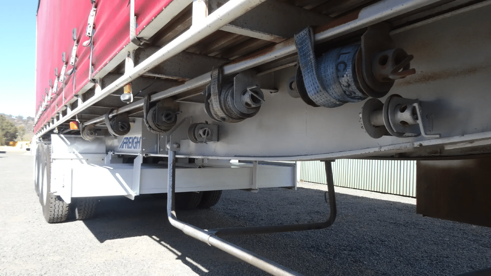 1998 Used Freighter Curtainsider
