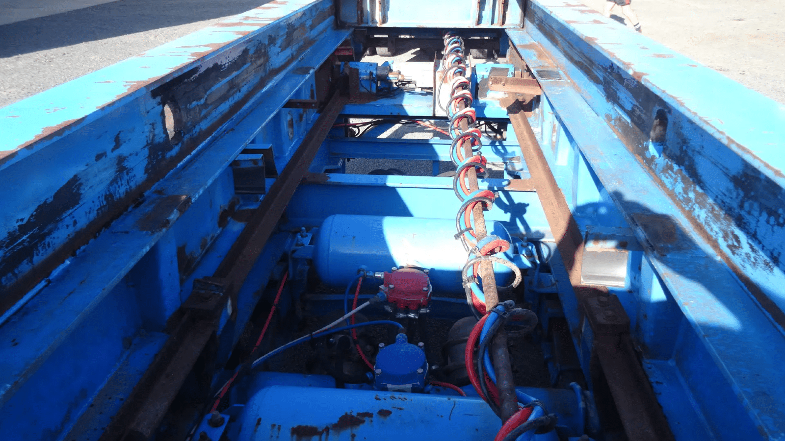 1993 Used Barker Skeletal Trailer