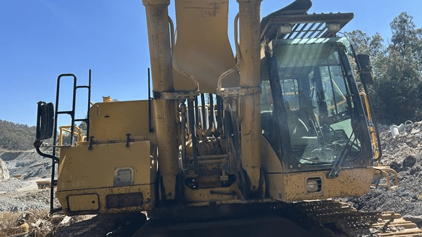 2005 Used Caterpillar 385CL Excavators