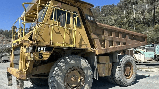 1992 Used Caterpillar 769 Dump Truck