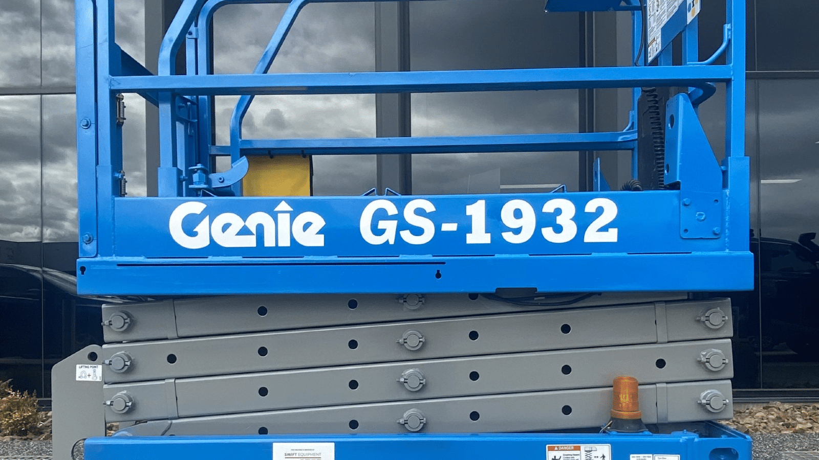 2008 Used Genie GS1932 Scissor Lifts