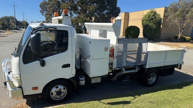 2013 Used Hino Tipper