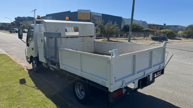 2013 Used Hino Tipper