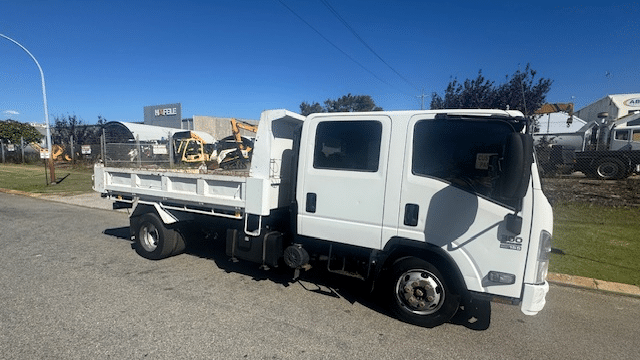 2013 Used Isuzu NPR Tipper