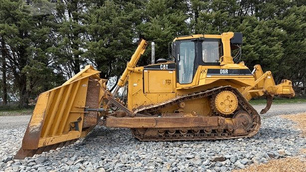 1997 Used Caterpillar D6R XL Bulldozers