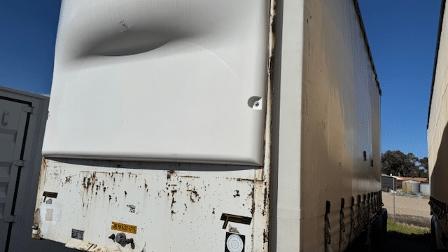 2004 Used Vawdrey Curtainsider