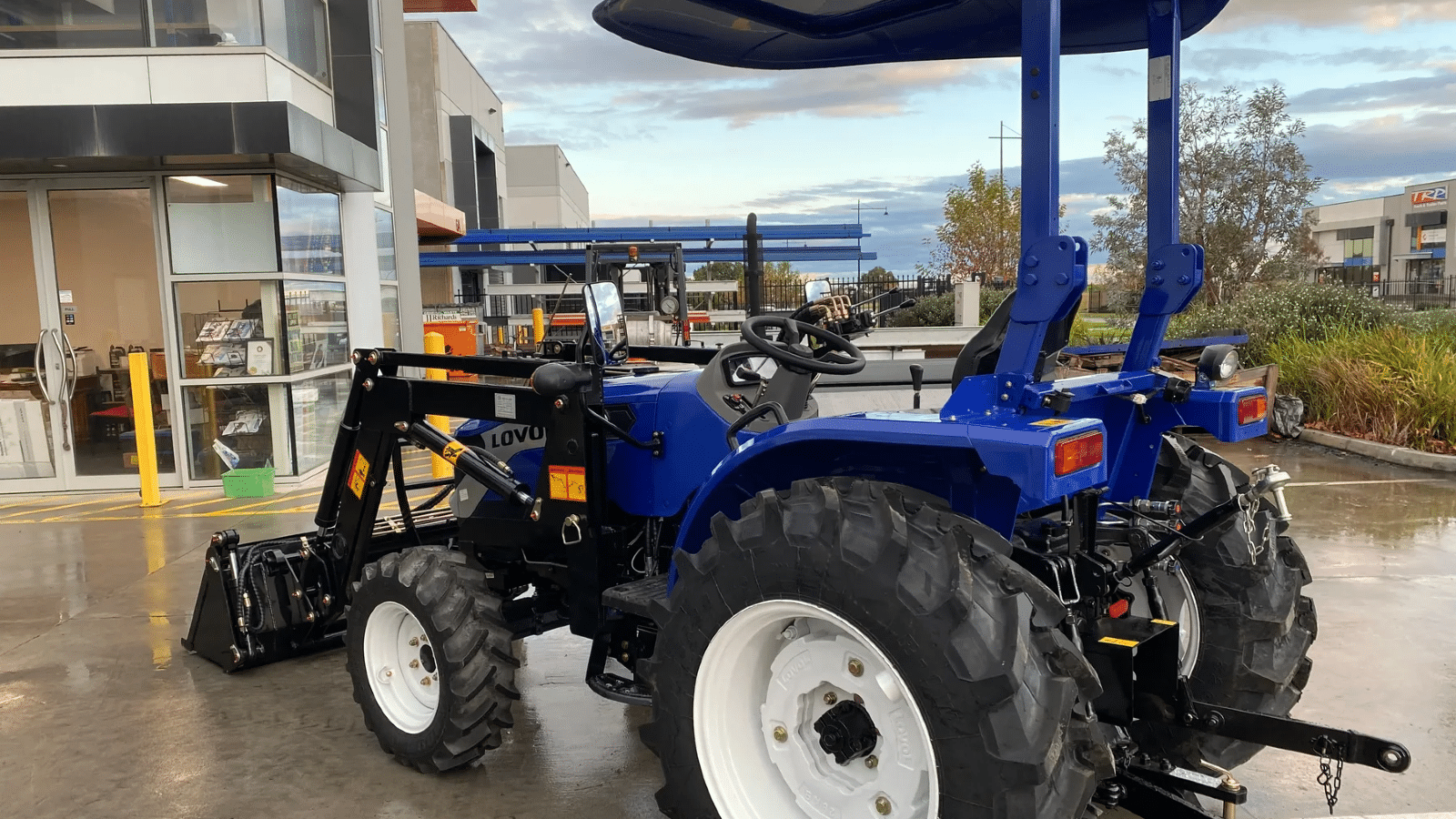 2025 New LOVOL M404 Tractor