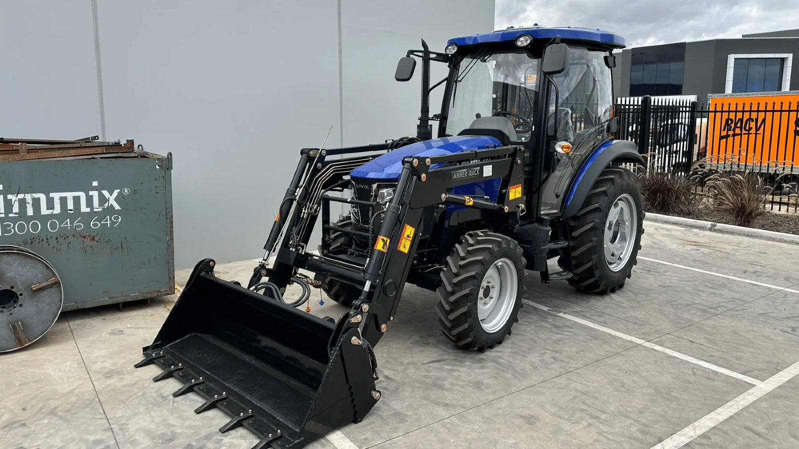 2025 New LOVOL M604 Tractor
