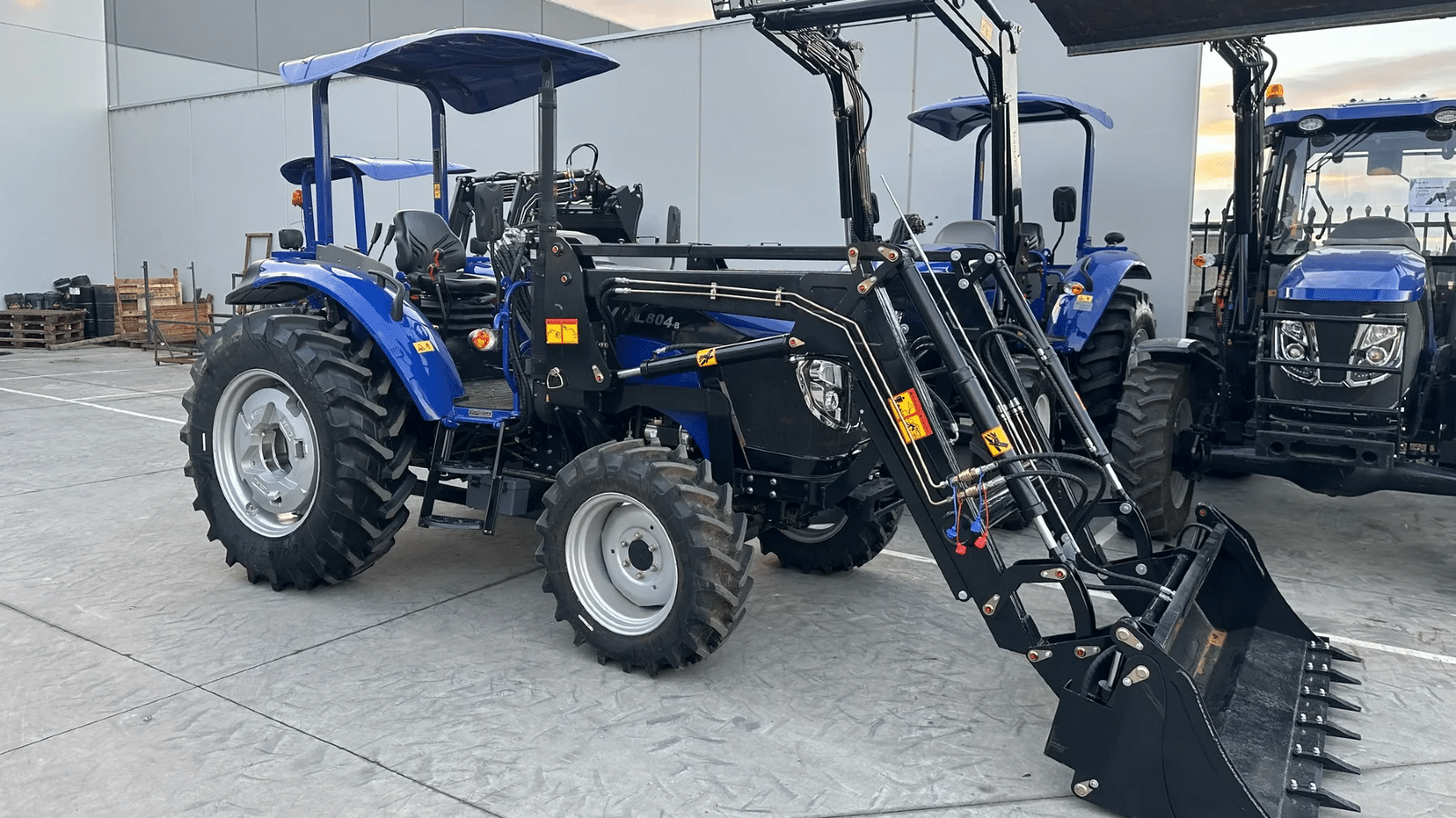 2025 New LOVOL M804 TB-3 Tractor