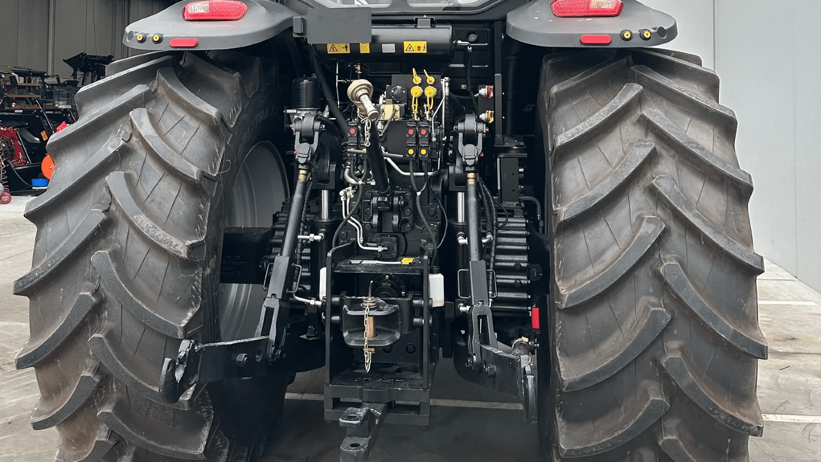 2025 New LOVOL TN2604 Tractor