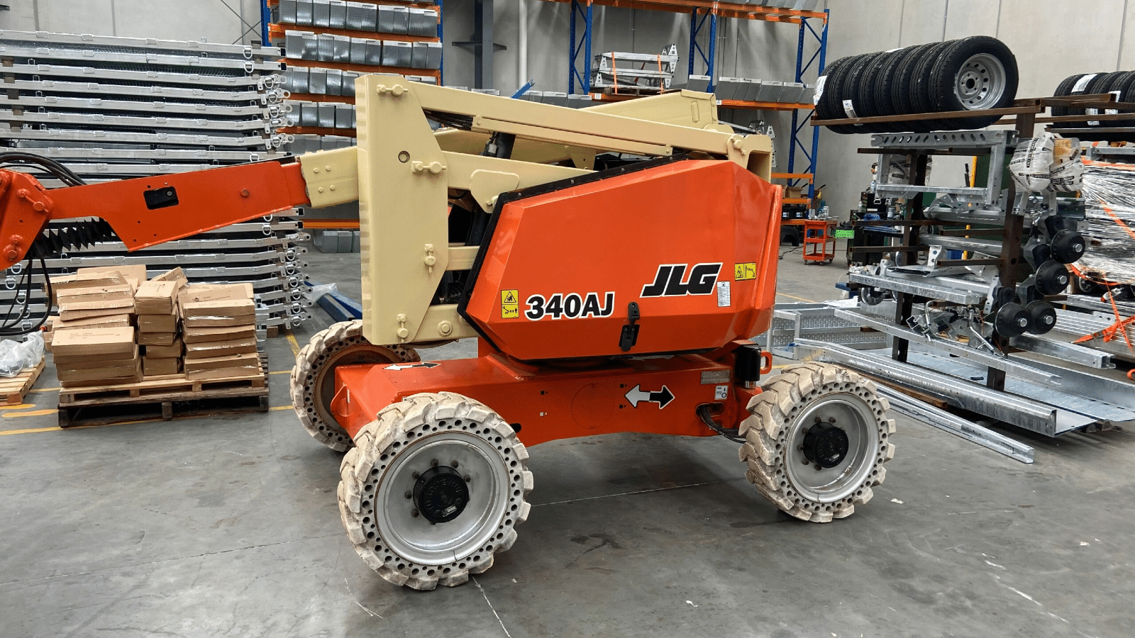 Used Jlg 340AJ Boom Lifts