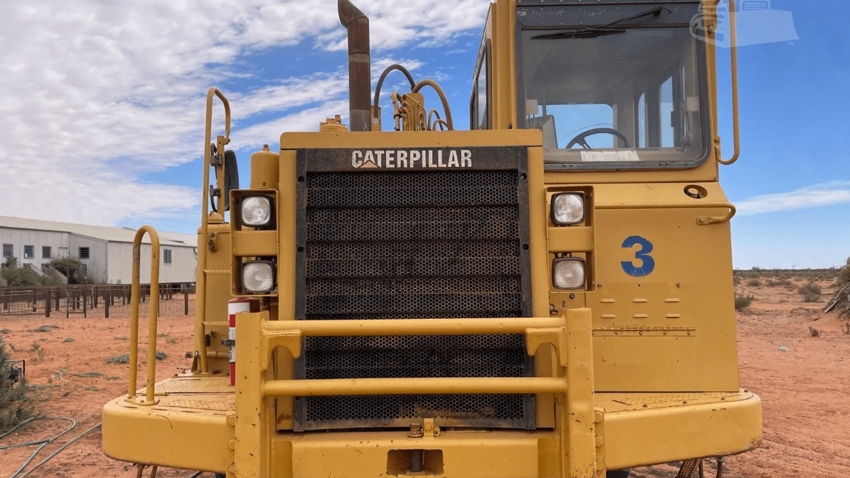 1999 Used Caterpillar 623F II Scrapers