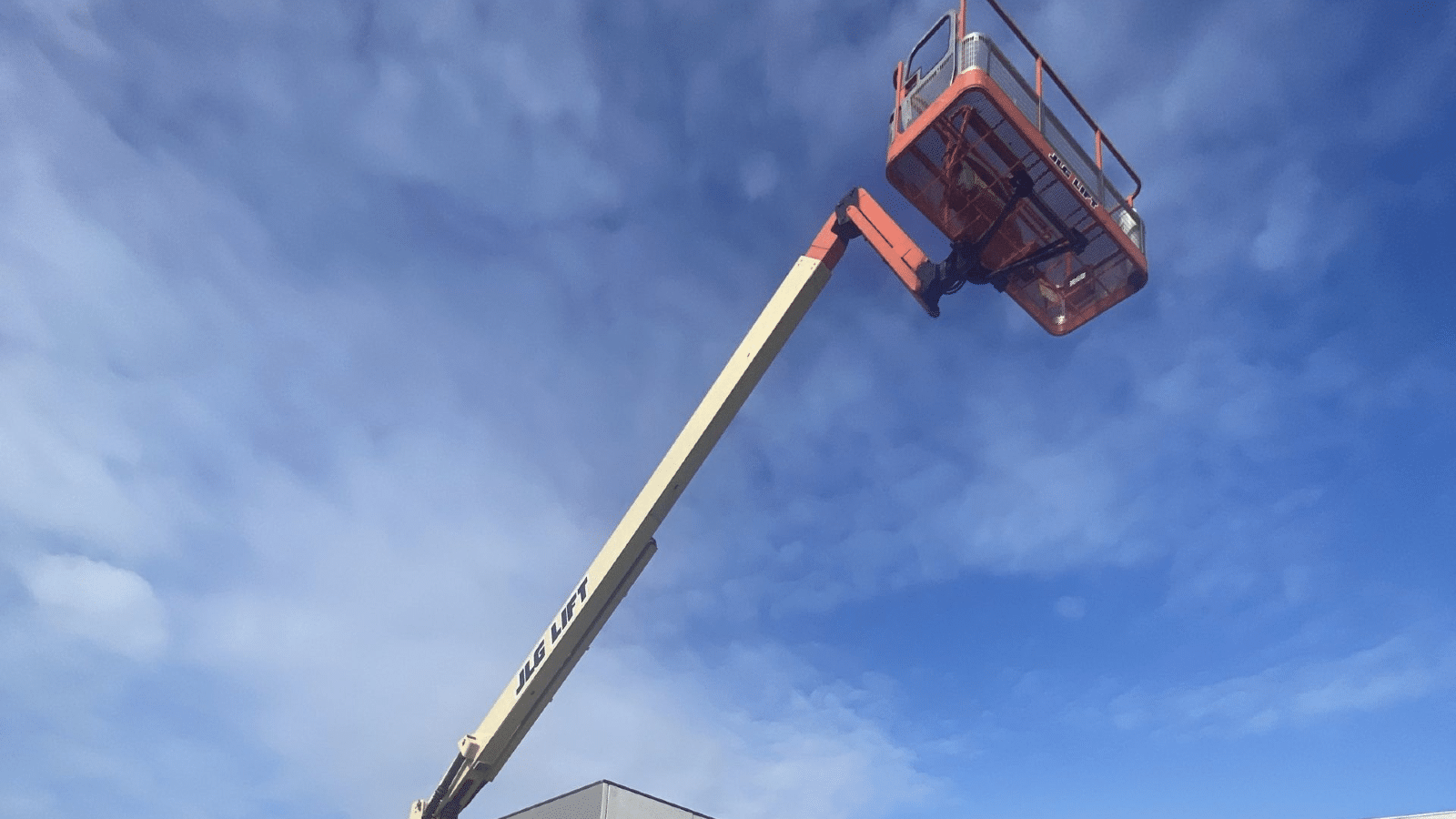 2014 Used Jlg 800AJ Boom Lifts
