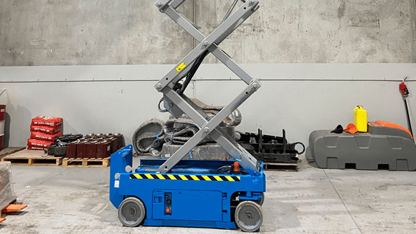 2008 Used Genie GS1932 Scissor Lifts