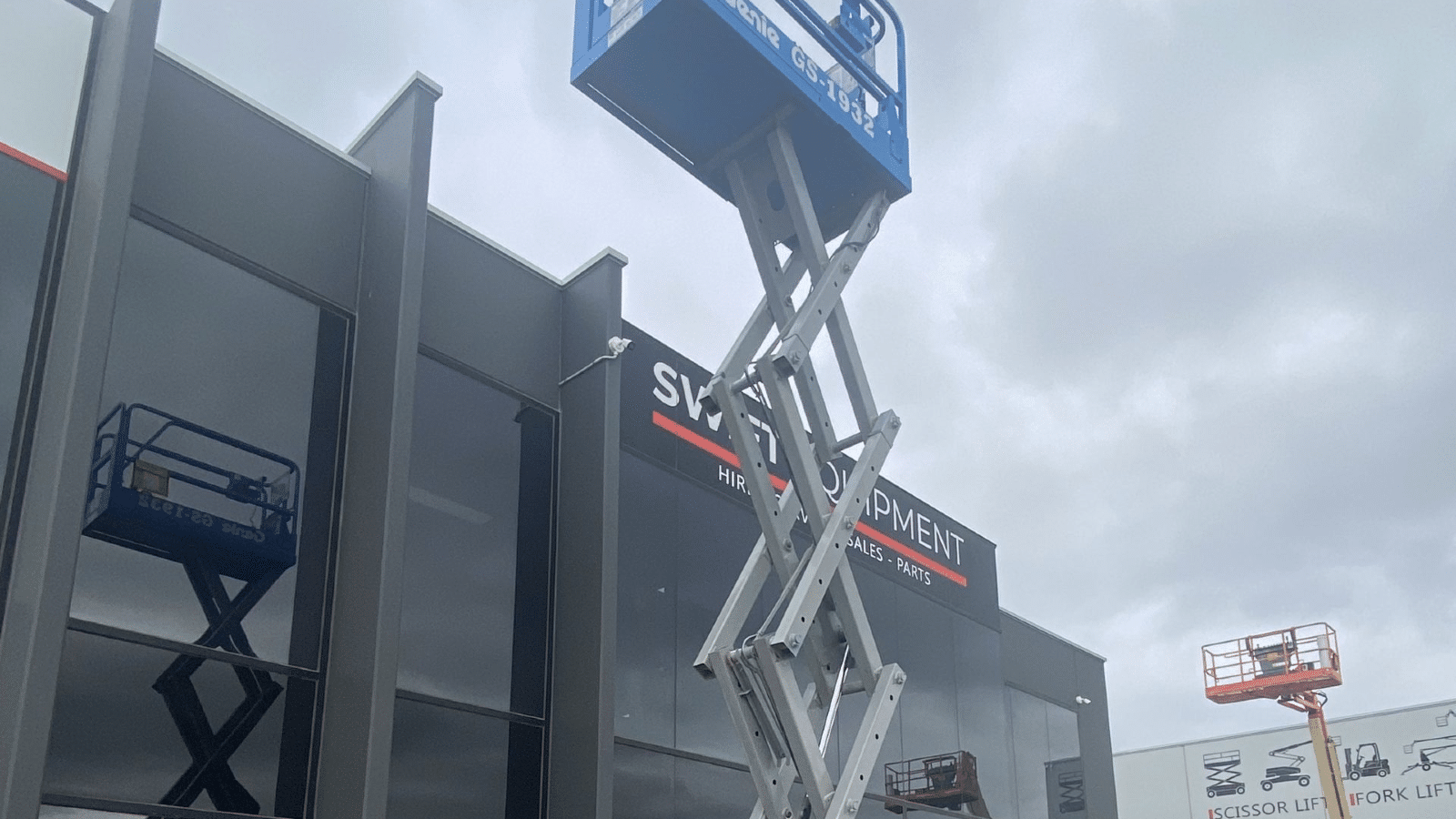 2008 Used Genie GS1932 Scissor Lifts