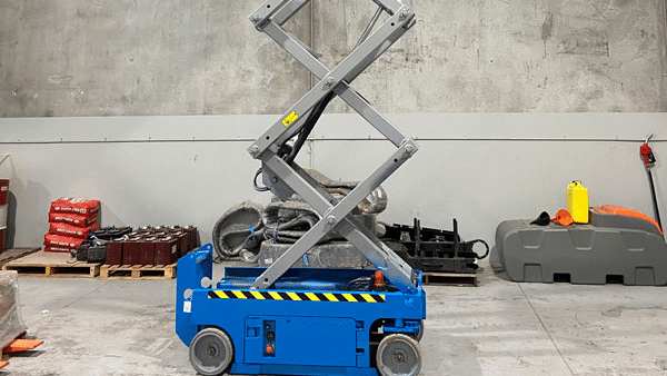 2008 Used Genie GS1932 Scissor Lifts