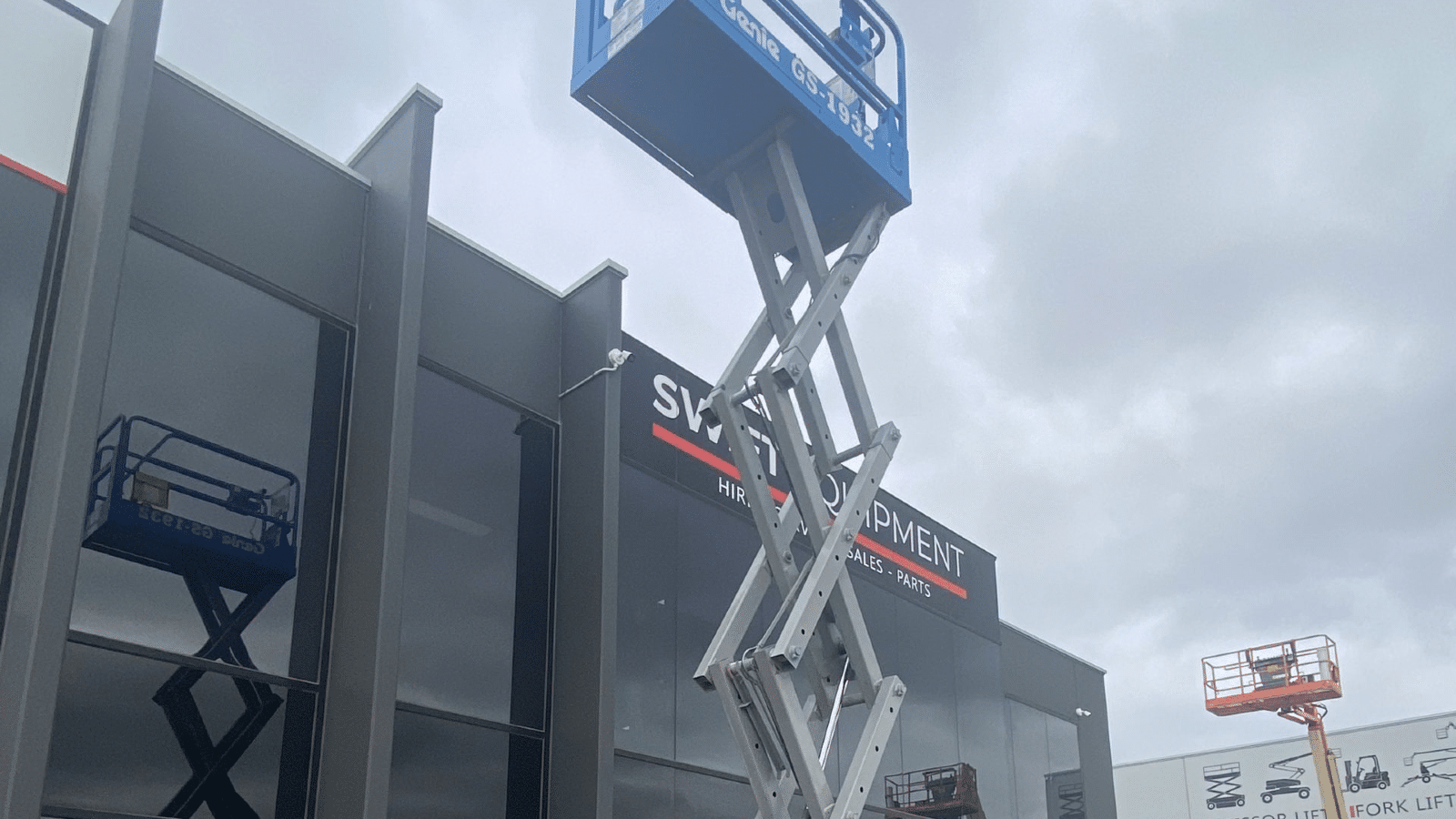 2008 Used Genie GS1932 Scissor Lifts