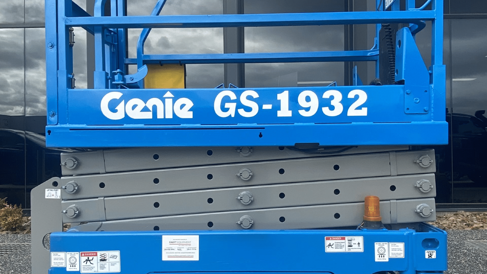 2008 Used Genie GS1932 Scissor Lifts