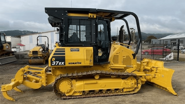 Used Komatsu D37EX Bulldozers