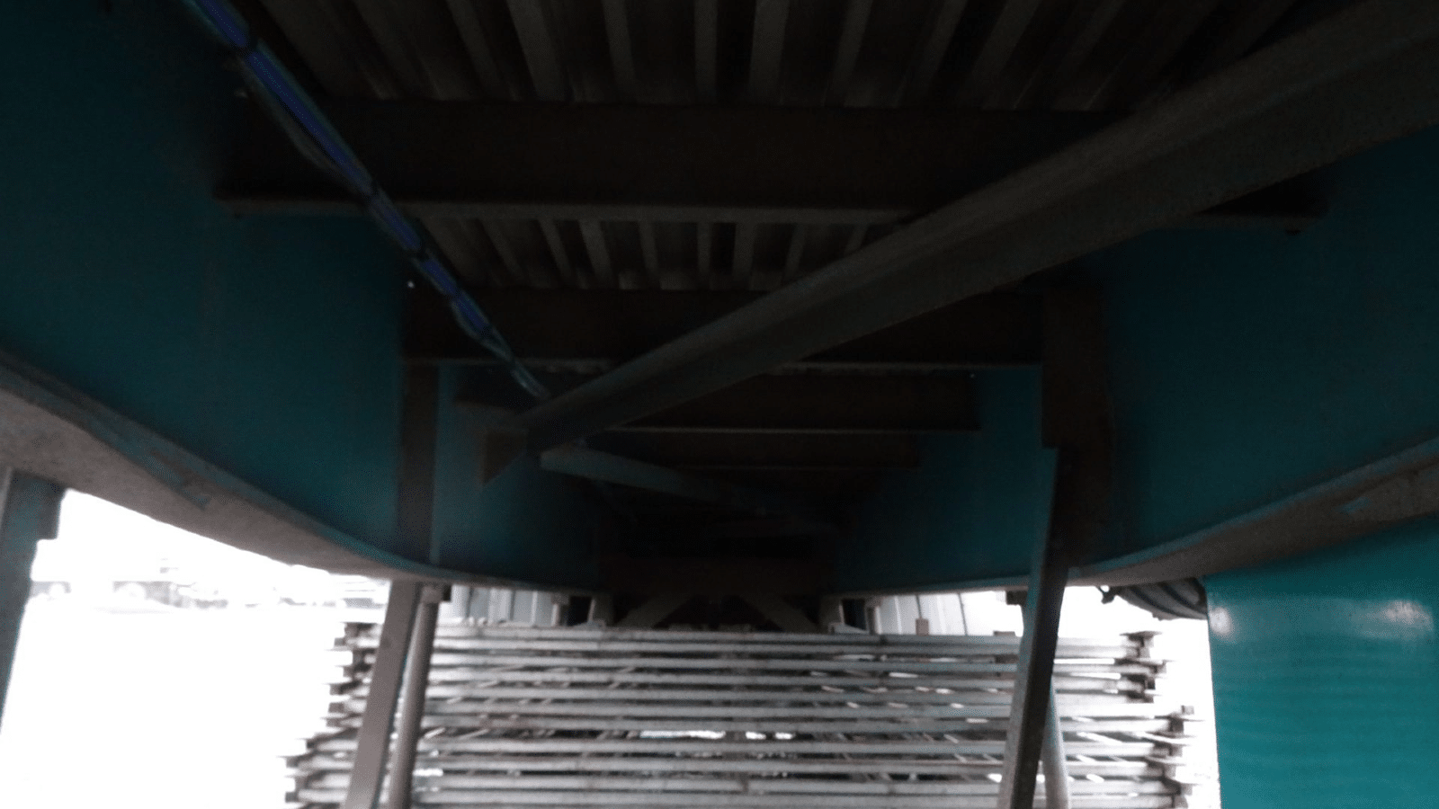 2005 Used Maxitrans Curtainsider