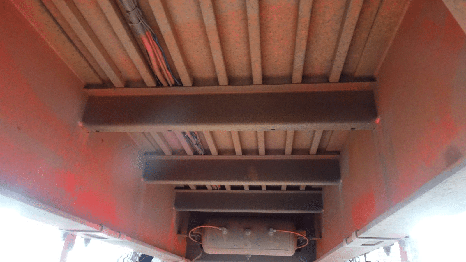 2005 Used Vawdrey Curtainsider