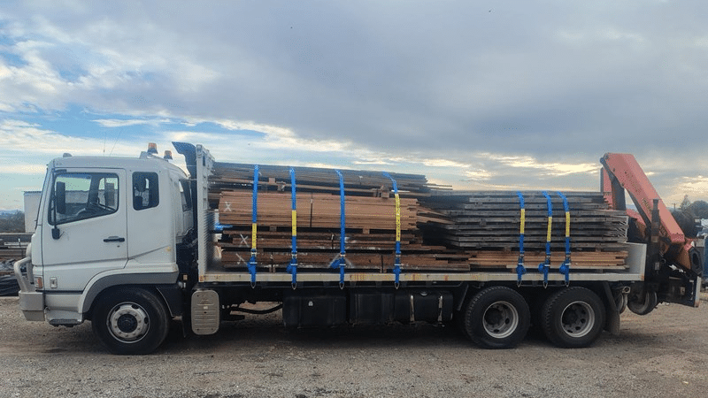2008 Used Fuso FV Crane Truck