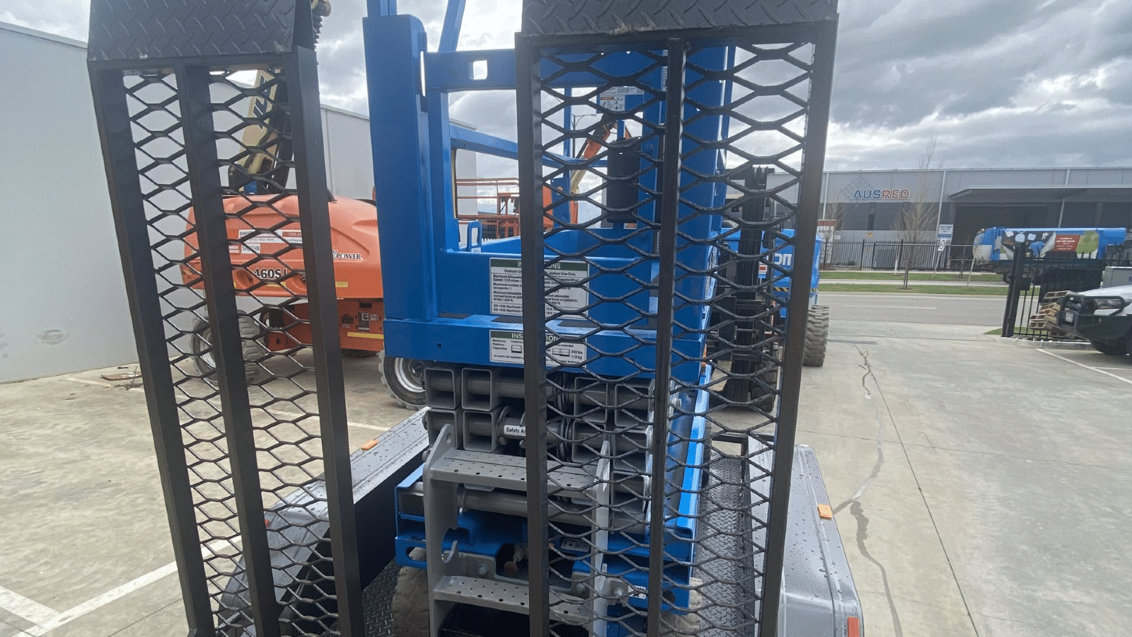 2008 Used Genie GS1932 Scissor Lifts