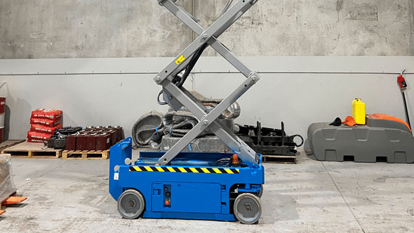 2008 Used Genie GS1932 Scissor Lifts