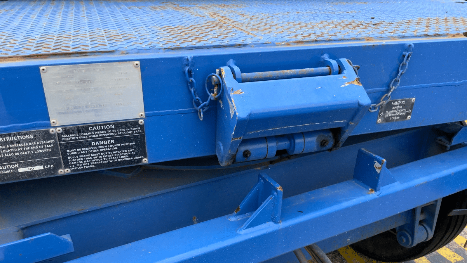 1989 Used Haulmark Dog Trailer