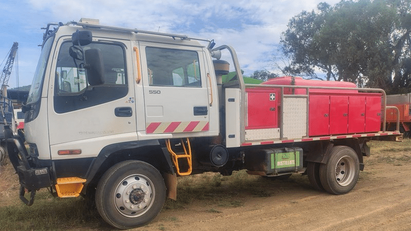 2006 Used Isuzu F-Series Tray