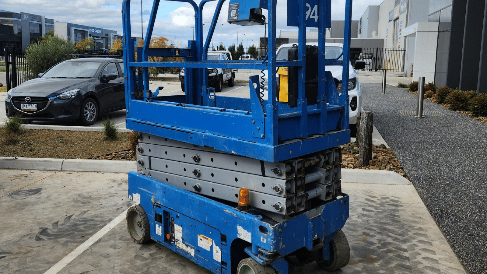 2008 Used Genie GS1932 Scissor Lifts