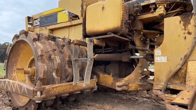 1989 Used Caterpillar 825C Roller Compactors
