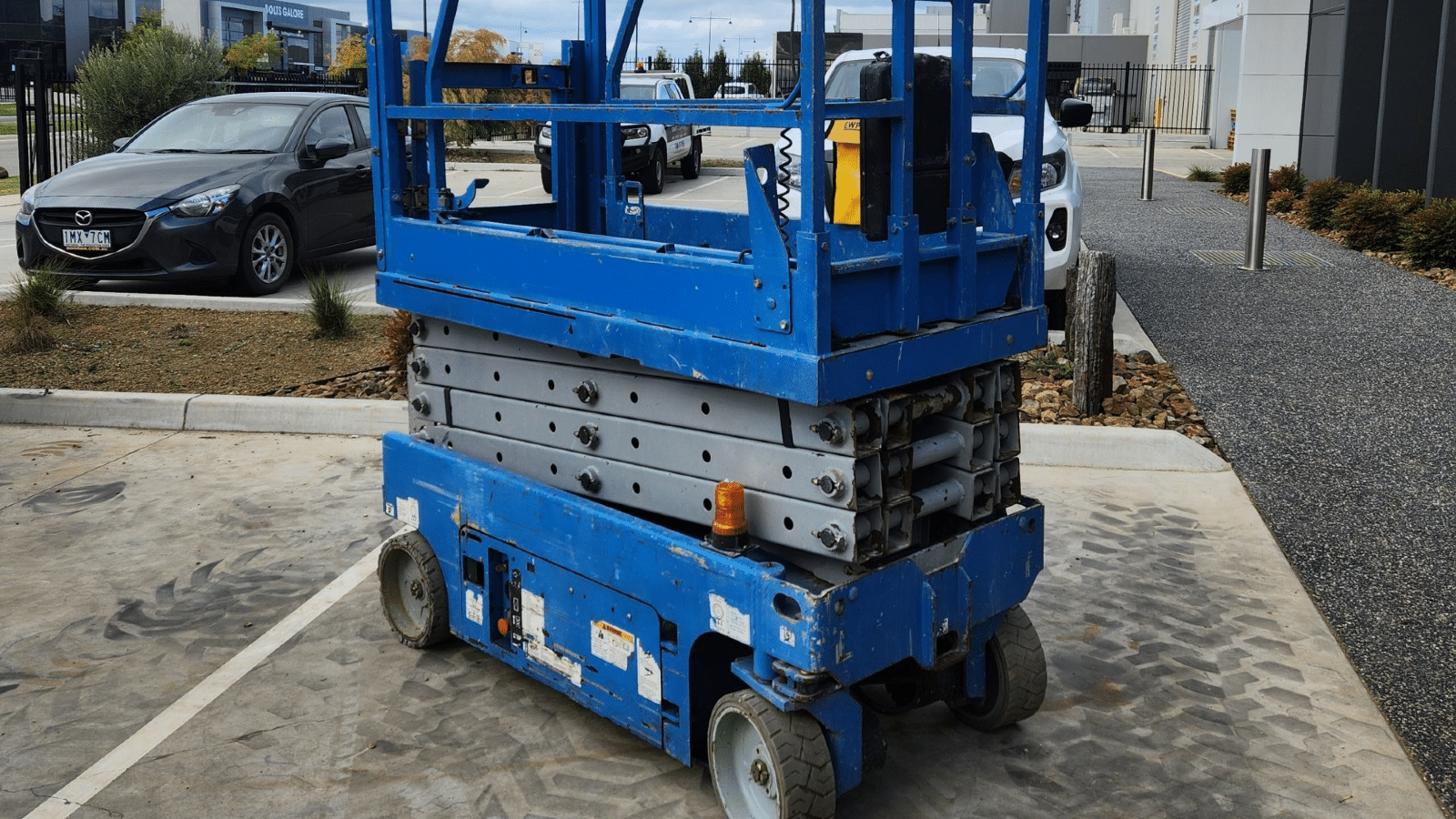 2008 Used Genie GS1932 Scissor Lifts