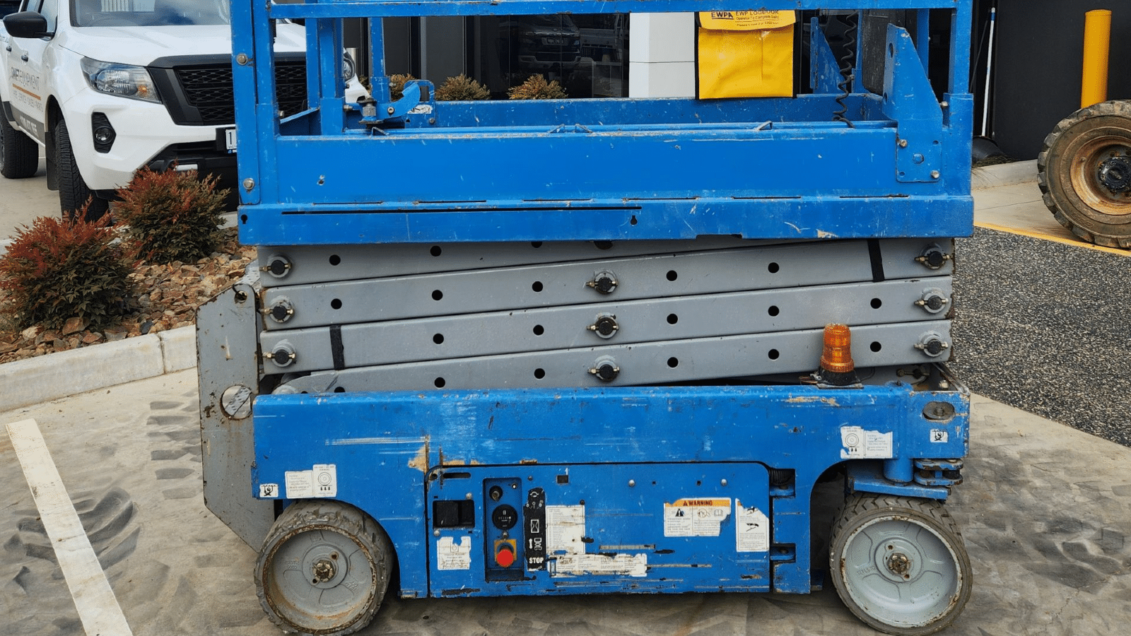 2009 Used Genie GS1932 Scissor Lifts
