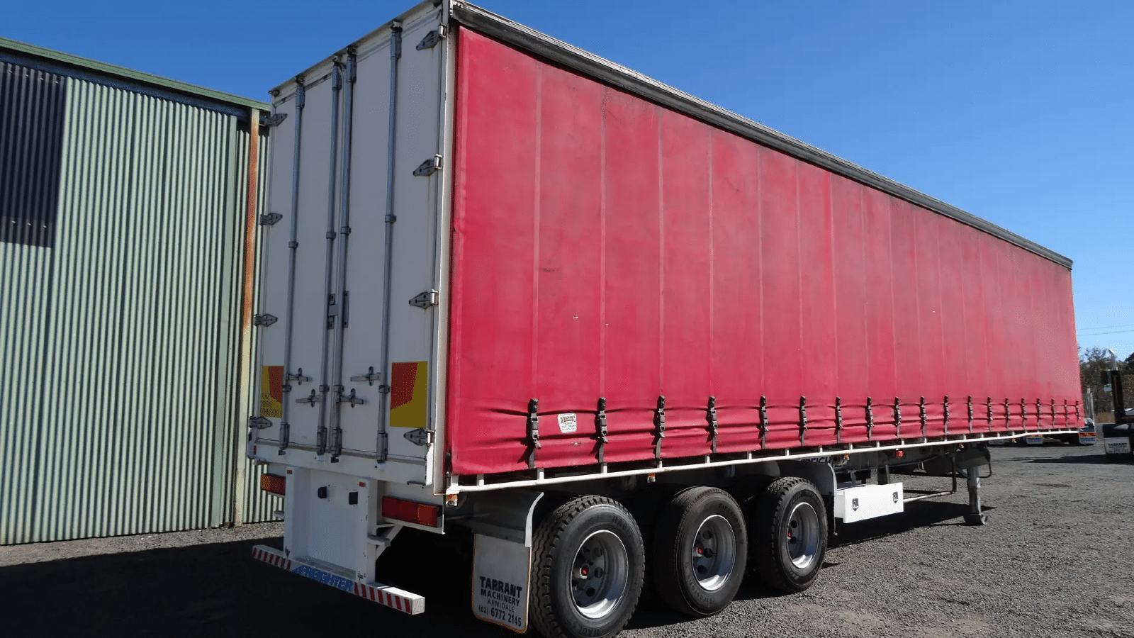 1998 Used Freighter Curtainsider