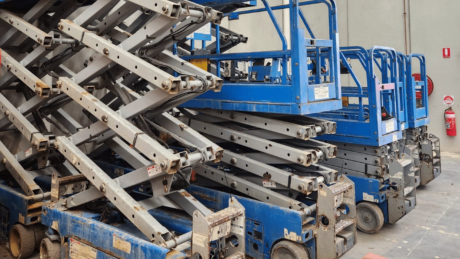 2008 Used Genie GS1932 Scissor Lifts