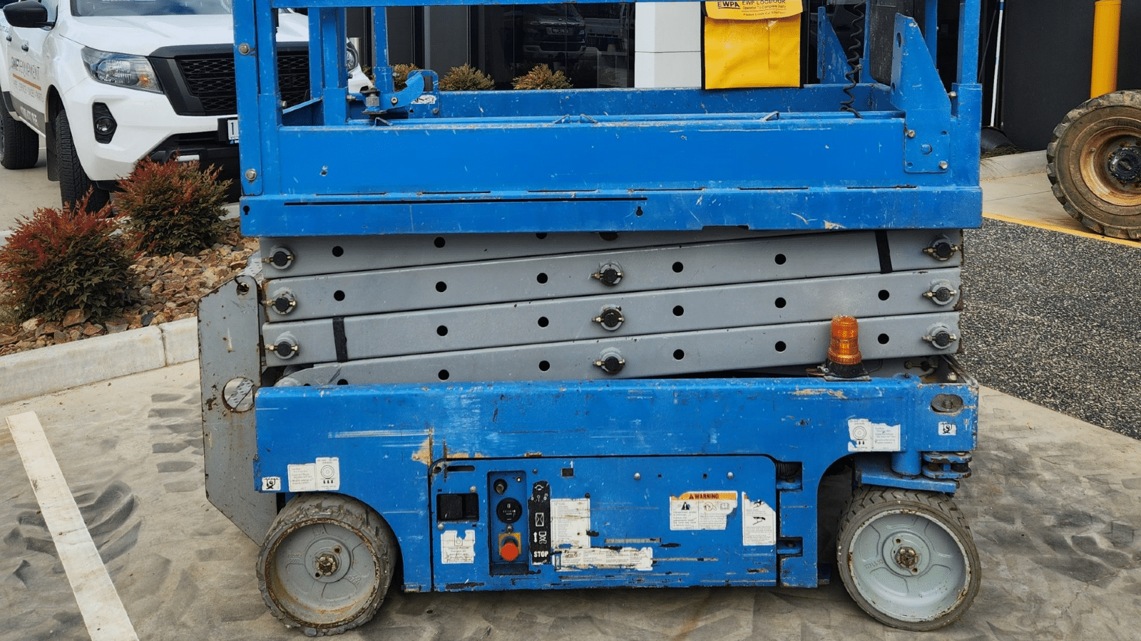2008 Used Genie GS1932 Scissor Lifts
