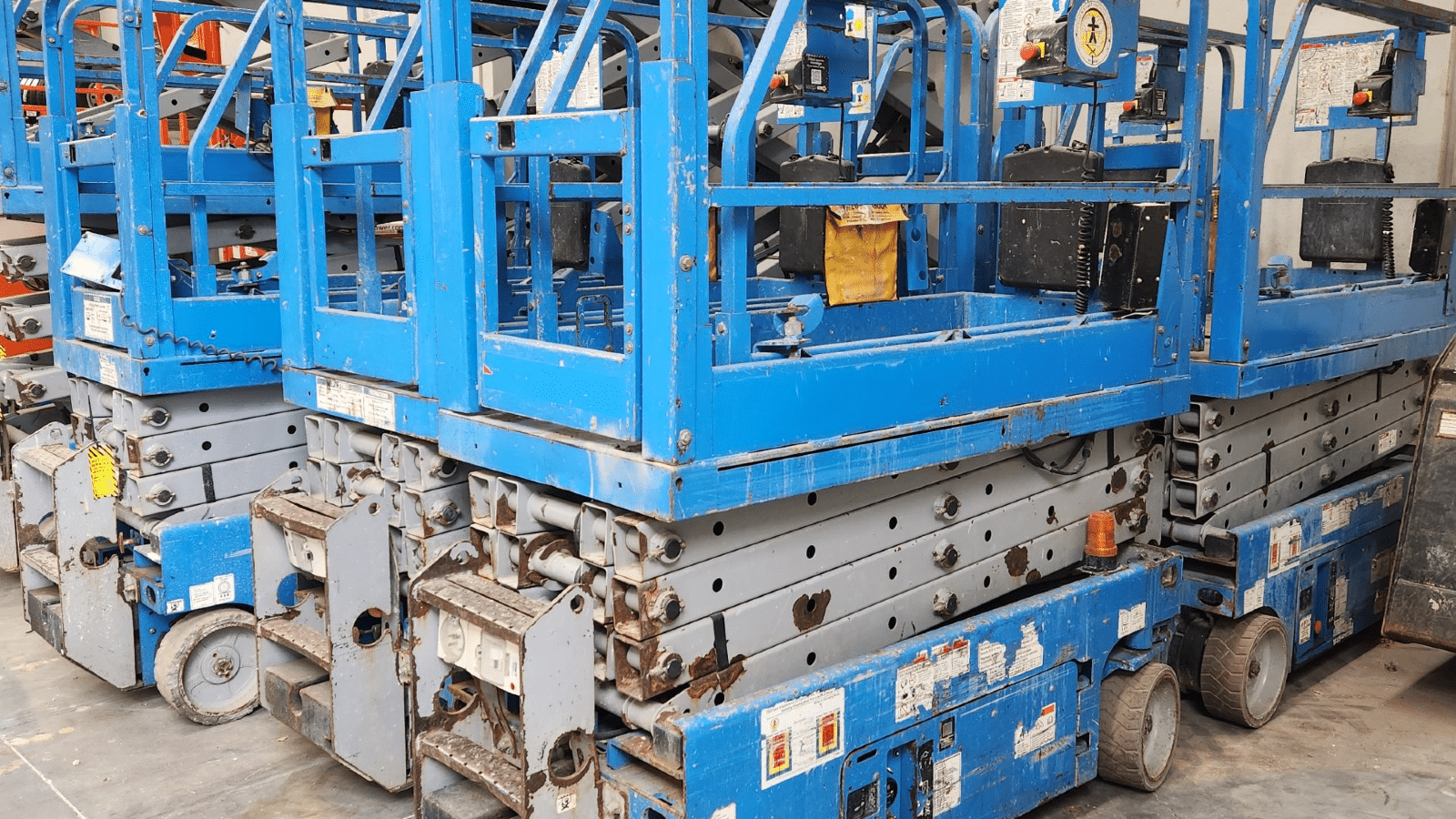 2008 Used Genie GS1932 Scissor Lifts