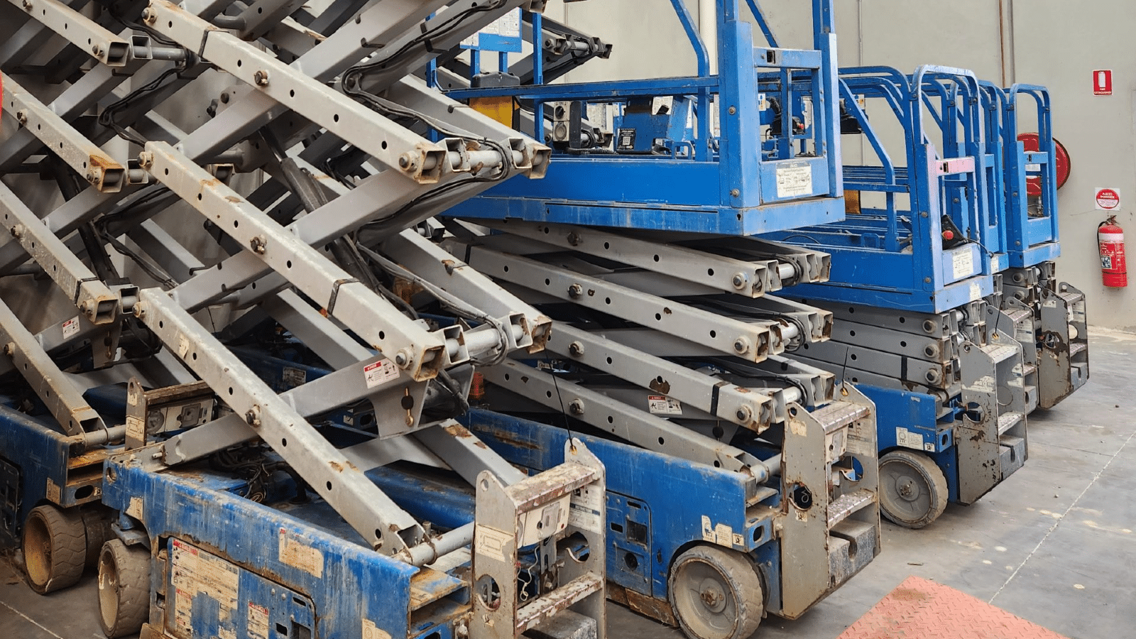 2008 Used Genie GS1932 Scissor Lifts